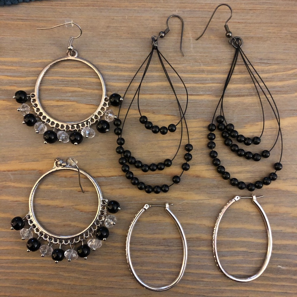 Black and silver earring bundle!